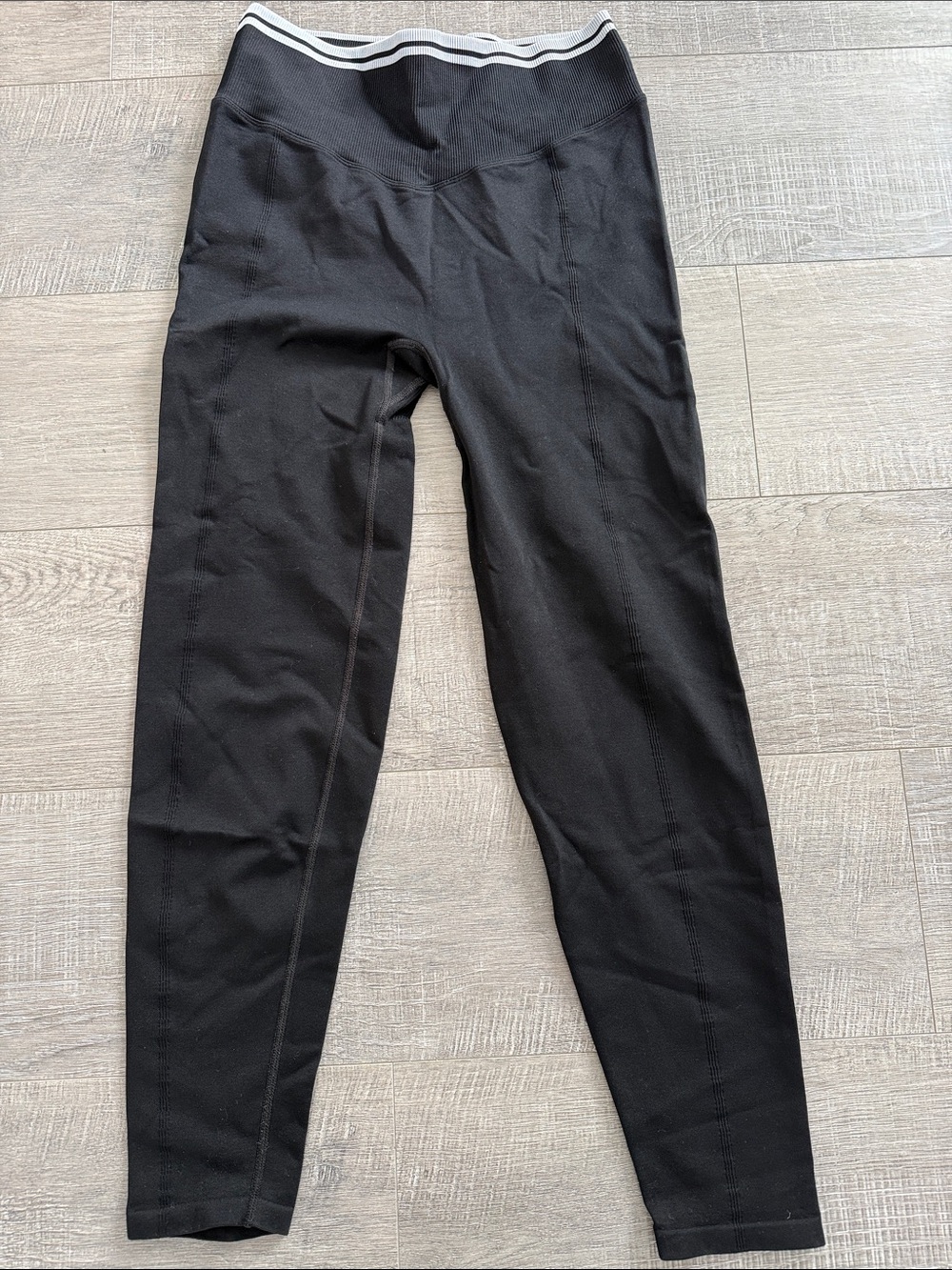 PINK Victoria's Secret Black High-Waist Leggings with Contrast Waistband